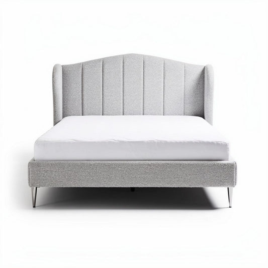 Cama de casal em tecido cinza claro com cabeceira estofada 211 x 168 x 106cm